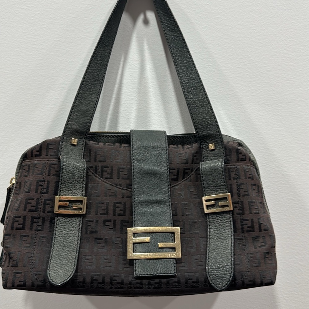 Elegant Black Handbag